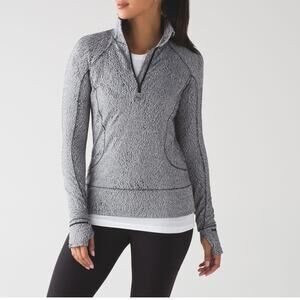 Lululemon size 12 Rush hour 1/2 Zip woman's sweater jacket